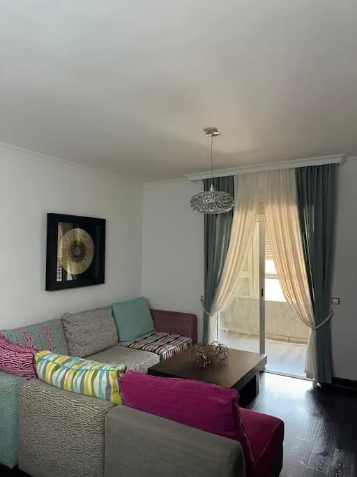 Piso En Aguadulce Almeriaの連絡先